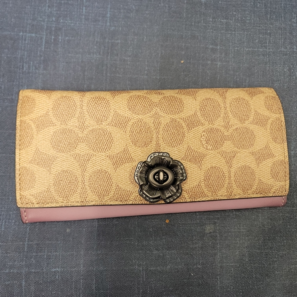 Coach wallet
